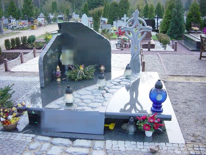 Bohus siwy - grobowiec rodzinny
