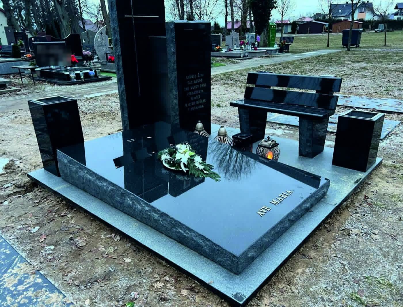 Project: The Black Swede—a family tomb with a bench