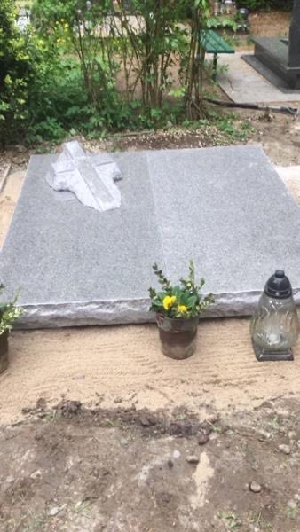 Project: Family Mausoleum - Bohus the Gray