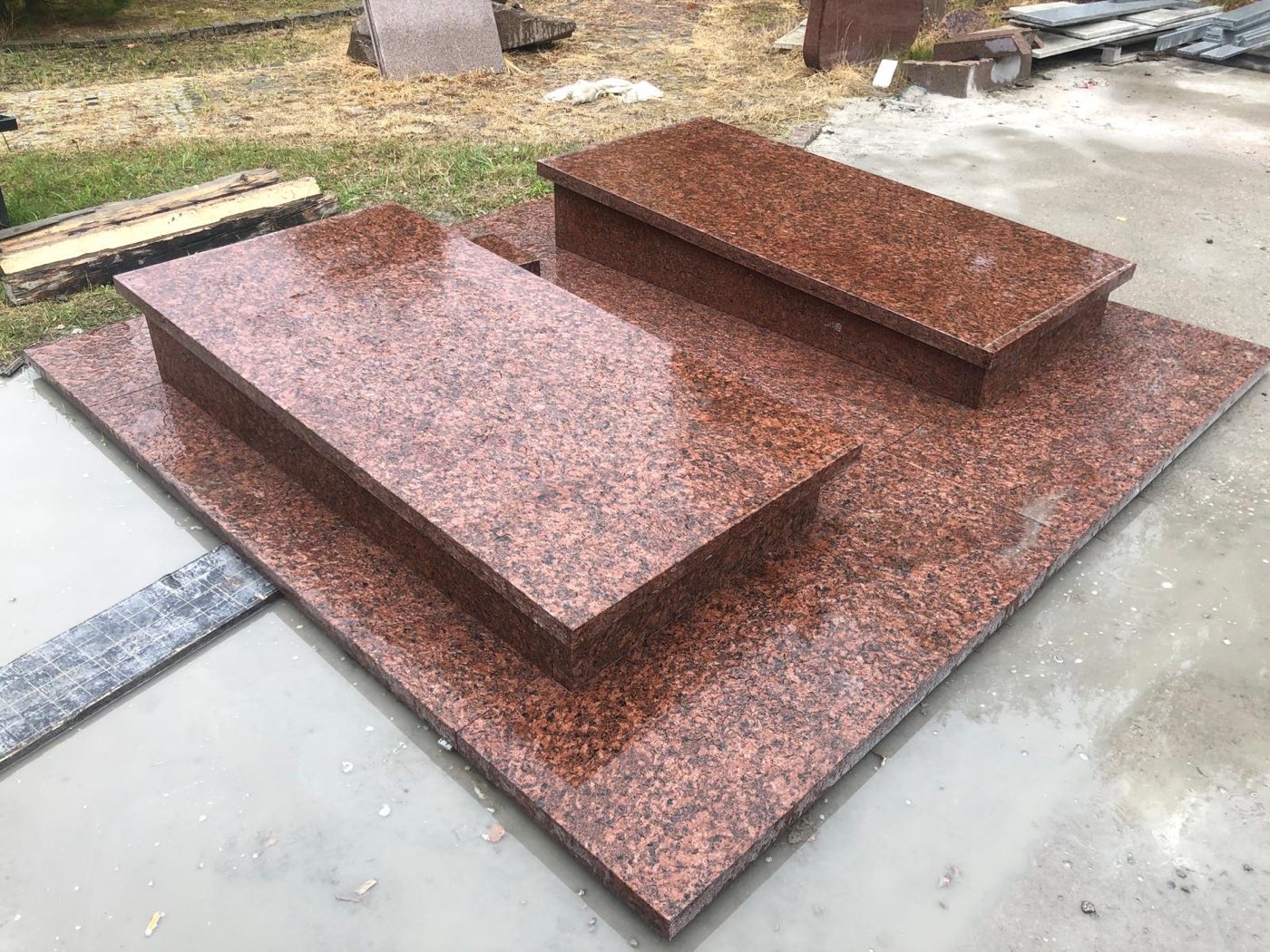 Project: Vanga—2 headstones for a double plot connected by a base
