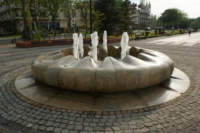 Project: "Kashmir Gold" Profiled Fountain