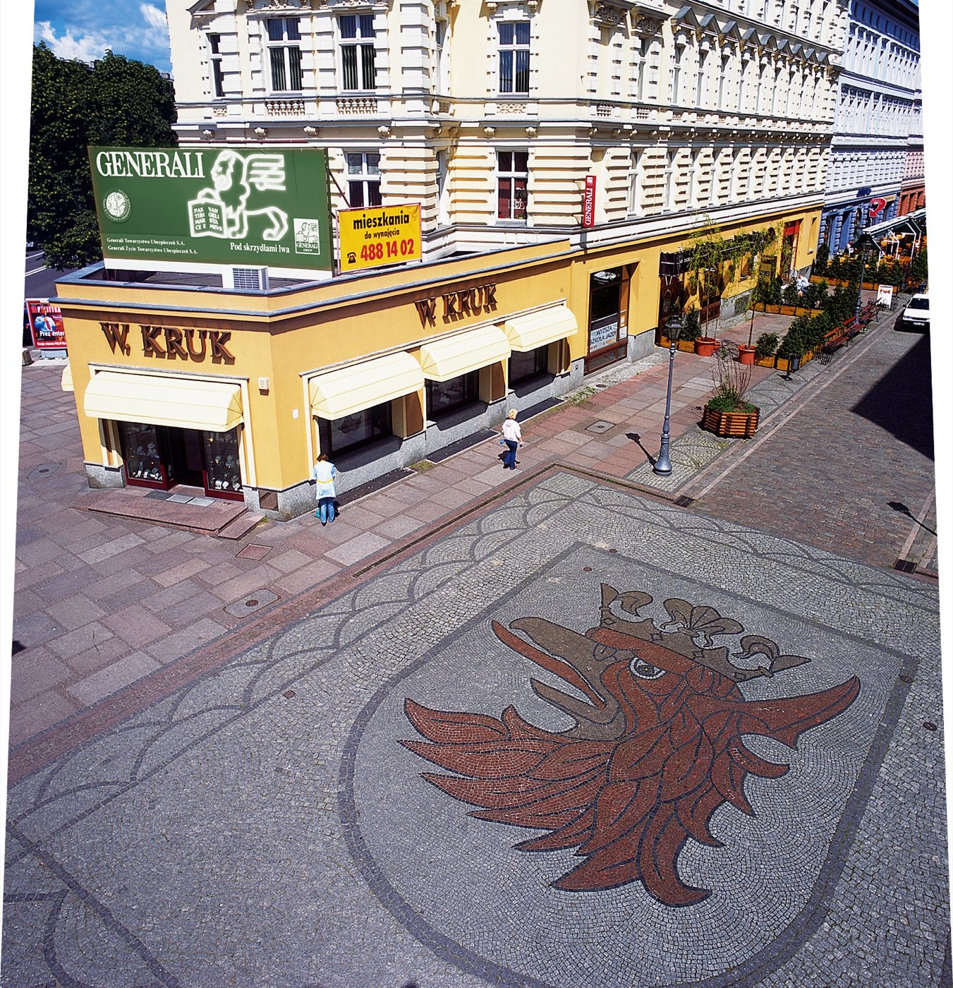 Project: Precise installation of Vanga granite pavers—Szczecin Griffin pattern