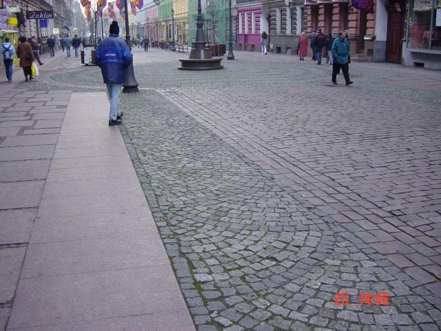 Project: Vanga slabs with granite pavers - city square